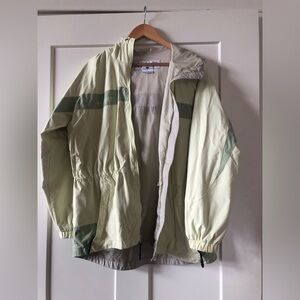 Columbia windbreaker size medium Mint green
